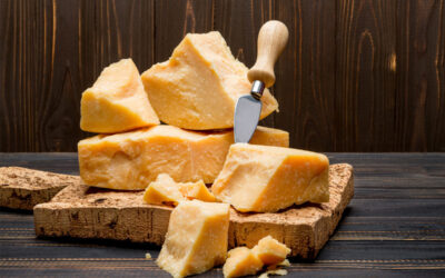 Scorze di parmigiano all’aceto: un piatto facile e saporito